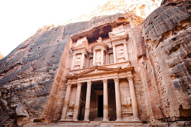 2 Days Tour | Petra, Wadi Rum & Dead Sea | Accommodation included - Who will enjoy this trip most?