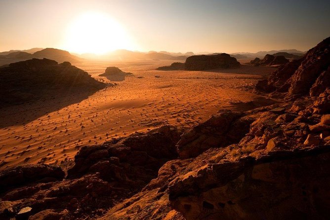 2 Hour Jeep Tour - Wadi Rum Desert & Canyon - Khazali Canyon’s Carvings and Narrow Passage