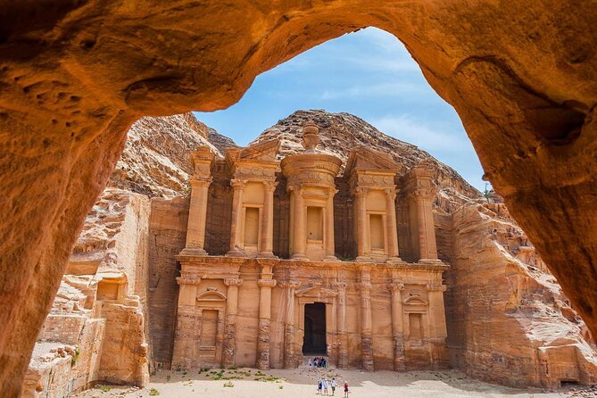 3-hour Private Guided Tour In Petra with hotel pick up. - How the guides shape the experience