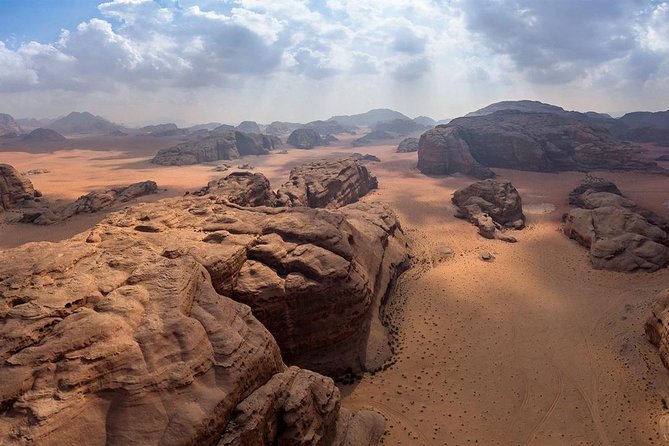 4 Days tour Petra & Wadi Rum Tour from Aqaba Airport - Night in Wadi Rum, with sunset and a Bedouin dinner