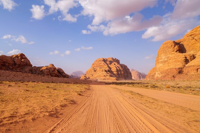 4x4 Full-Day Desert Tour - Small Arch, Mushroom Rock, and Lawrence House