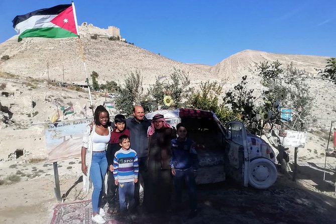 5-Day Private Tour in the Highlights of Jordan - Drivers, local help, and the level of service