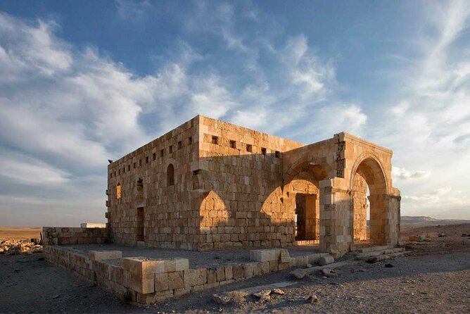 5-Desert Castles of Jordan Full-Day Private Tour from Amman - What the private vehicle adds to the experience