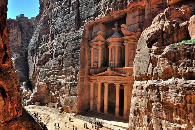 7-Day Private Tour in Jordan: The Treasures Map - Day 1: Amman from ancient hilltop to modern boulevard