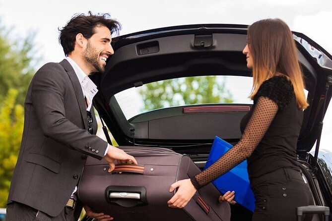 Amman Airport Private Transfers - Meeting your driver at Queen Alia Airport