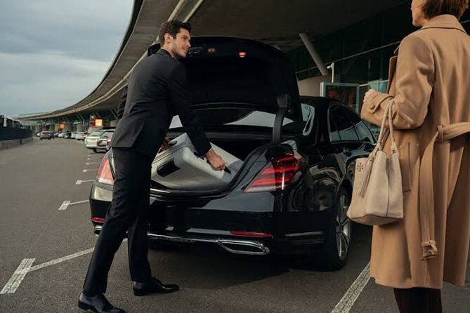 Amman Airport Transfer vice versa - The 45-minute ride into Amman