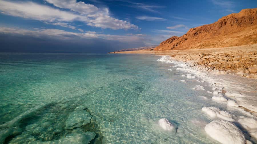 Amman to Petra Wadi Rum Dead Sea 2 or 3 Days Private Tour - The Dead Sea finish: mud, pools, and a simple exit