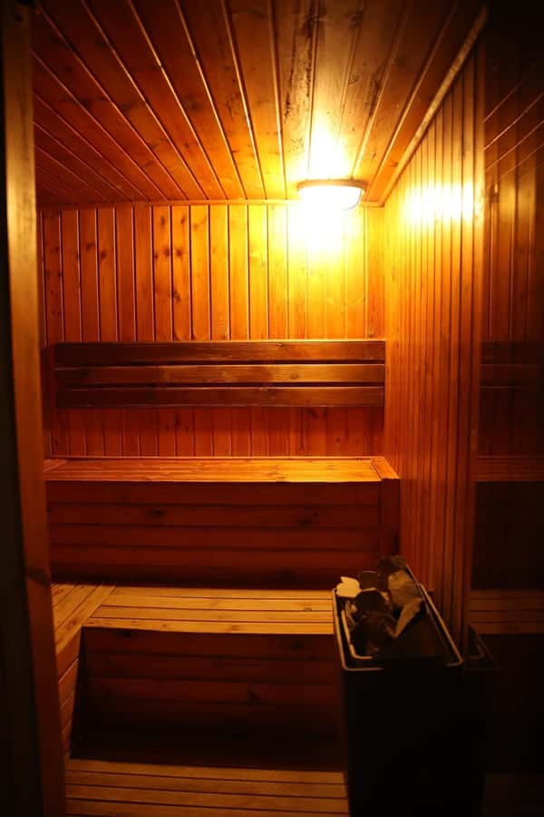 Amman: Turkish & Moroccan Hammam, Massage service, Body care - Dead Sea mud for face and body