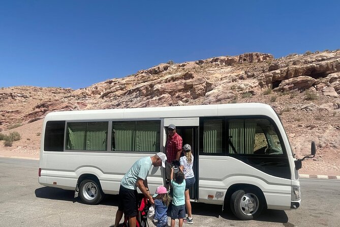 Aqaba Airport Transfer to Petra - Arrival timing, luggage, and communication