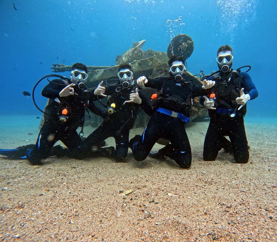 Aqaba: Private Red Sea Diving for Beginner or Experienced - Entering the water from Aqaba’s shore