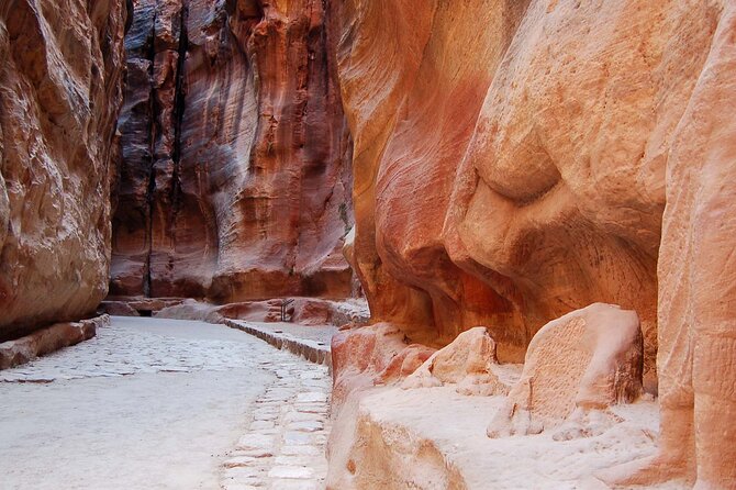 Aqaba Shore Excursion: Private accessible Petra Tour - From Aqaba port to Petra by private car