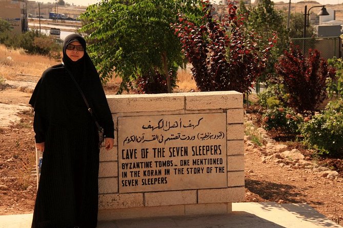 Cave of the Seven Sleepers and Amman Islamic Sites Tour - Amman’s two major mosque stops