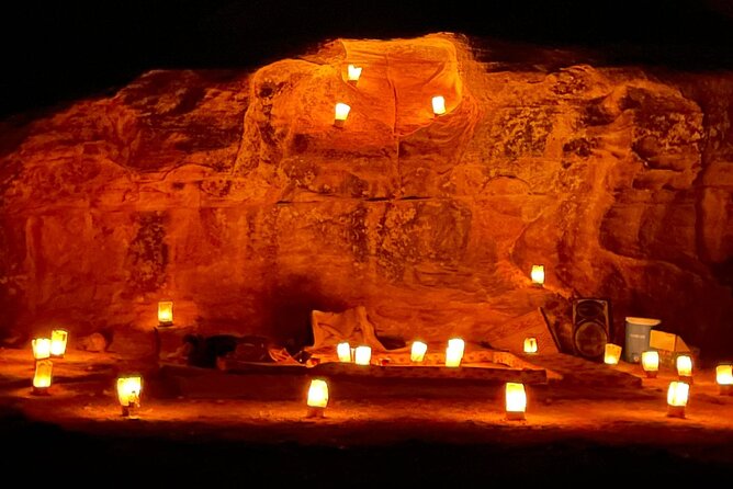 Cooking outside in little Petra between the Mountains. - 5:00 PM to 10:00 PM: How the Evening Unfolds