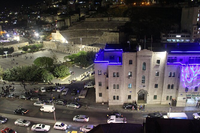 Day or Night Walking Tour in Downtown With Local - Duke’s Diwan and an older Amman