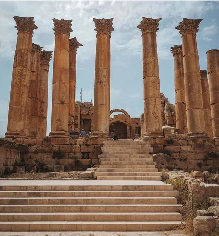 Day Tour Jerash - Ajloun and Um Qais From Amman - What the private car adds