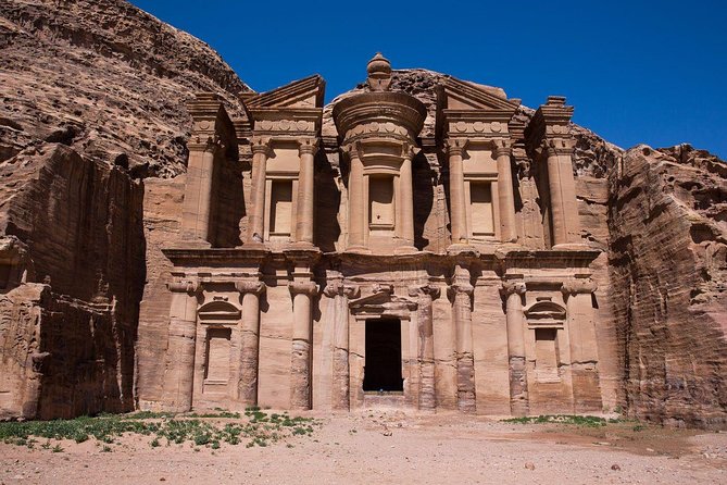 Day Tour To Petra From Dead Sea or Queen Alia Airport - Lunch, gifts, and the ride home