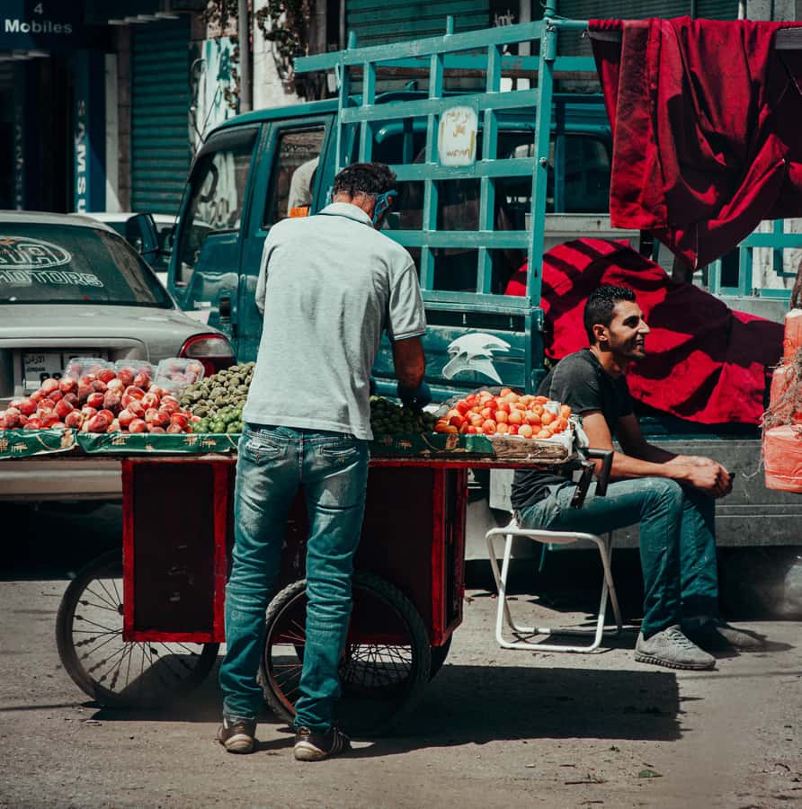 Discover Aqaba in Style: A 3-h City Tour by Car with meal - The city loop: from commercial streets to the old souk