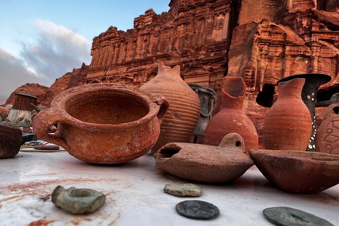 Discover Petra Hidden Gems - Choosing between two hours and a full day