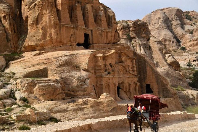 Experience Petra & Wadi Rum in One Day From Amman - Why the private format helps