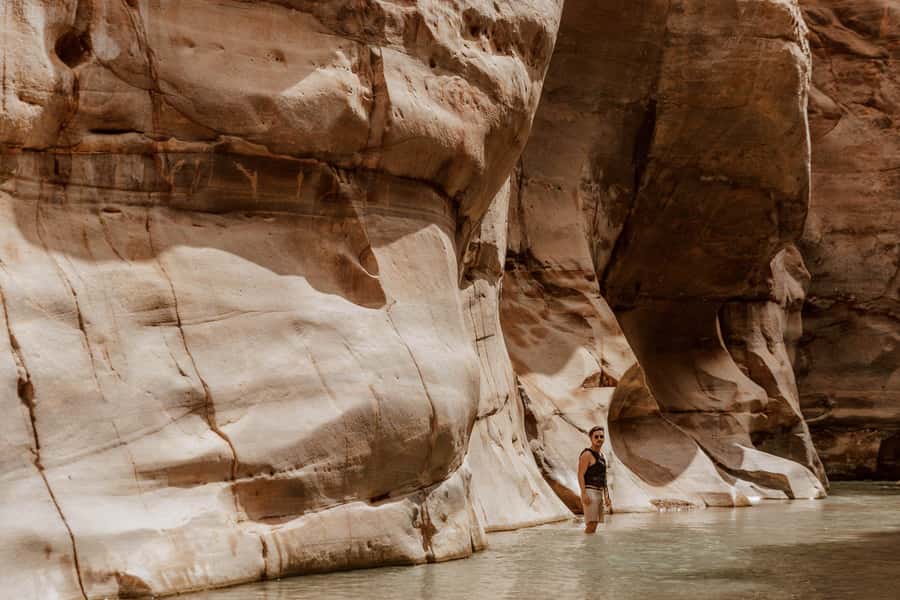 From Amman: Dead Sea and Wadi Mujib Trail Full-Day Tour - Practical packing advice for the 8-hour schedule