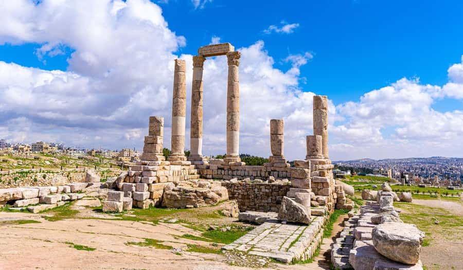 From Amman: Full day Jerash and Amman city Tour - Starting at the King Abdullah I Mosque