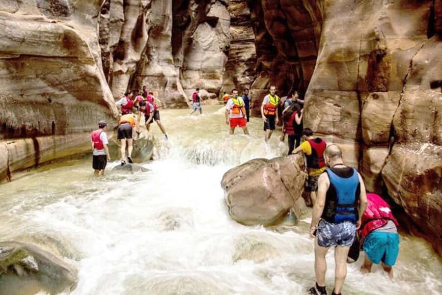 From Amman or Madaba: Wadi Mujib Hiking Tour - The 10 a.m. start and the pace of the trail