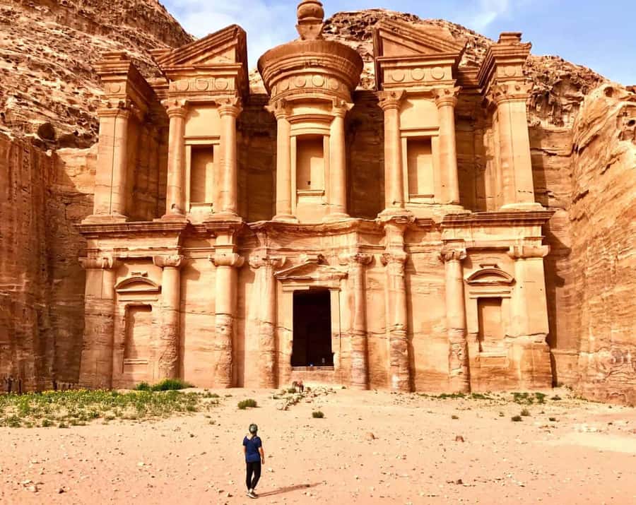 From Amman: Petra and Dead Sea Private Day Tour - The drivers are the heart of the day