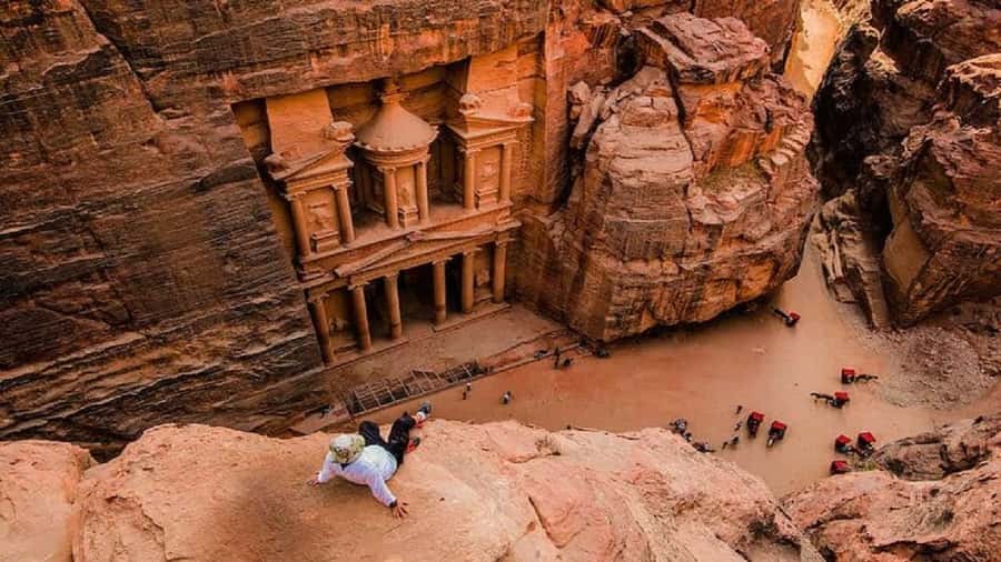 From Amman: Petra, Wadi Rum, and Dead Sea Private 2-Day Trip - Petra in four hours: start early and choose your priorities