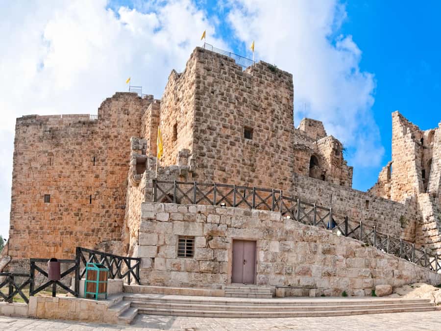 From Amman: Private Jerash, Ajloun Castle, and Umm Qais Tour - Guides, self-guided visits, and the extra fee