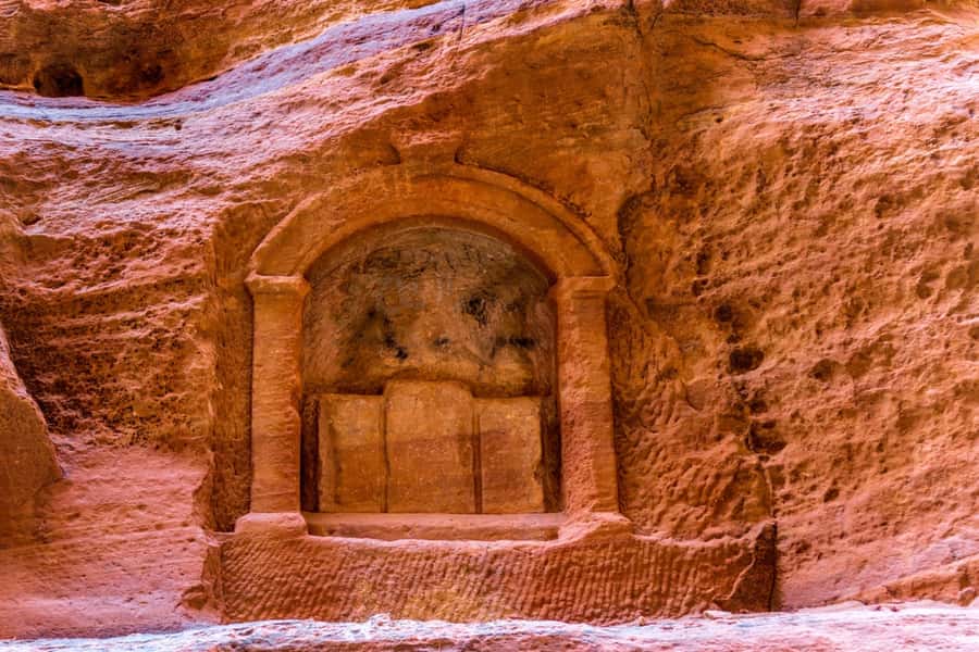 From Eilat: Petra Day Private Tour - Al-Khazneh and the main photo stop