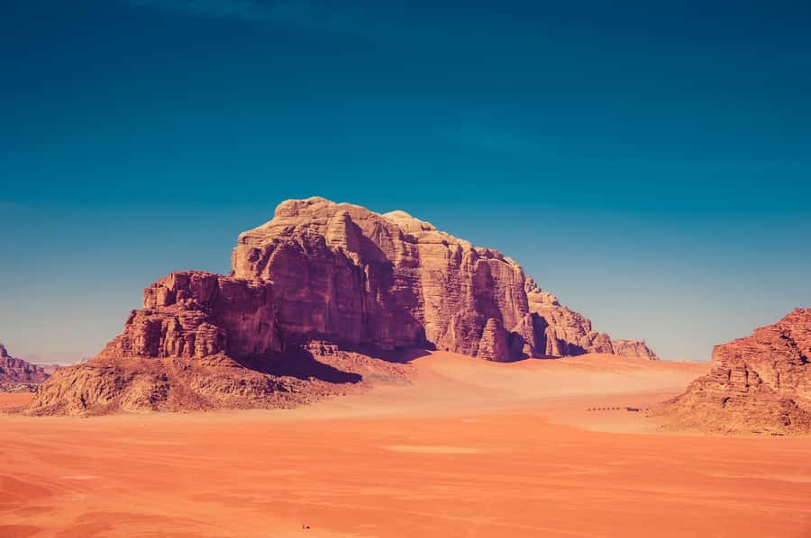 From Jerusalem: Petra, Wadi Rum & Aqaba 2-Day Glamping Tour - Aqaba, Mamluk Castle, and a choice by the Red Sea