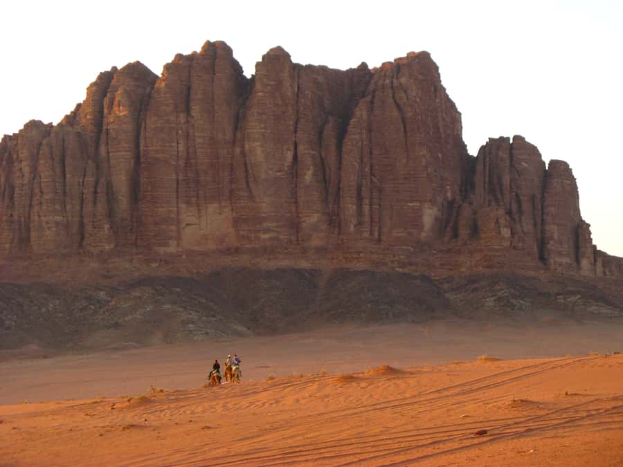 From Wadi Rum: Camel Ride Experience with Tea and Guide - Bedouin tea and a look at local life