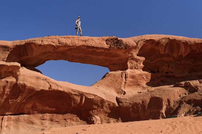 Full-Day 8 Hour Jeep Tour into Wadi Rum Protected Area with Stay - Why this Wadi Rum trip works as a one-night introduction