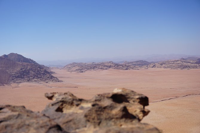 Full Day Desert Tour, Jeep & Hiking - Inscriptions and Jebel Khazali