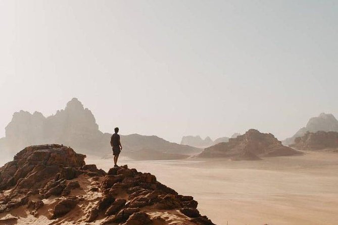 Full-Day Jeep Safari "Wadi Rum Highlights!" w/ Bedouin Lunch - What the private format is really worth