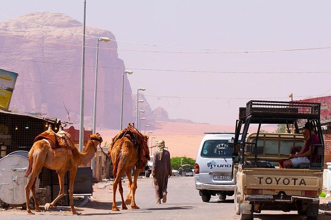 Full-Day Jeep Tour & Overnight - Lunch, tea, and the walk through Abu Khasaba Canyon