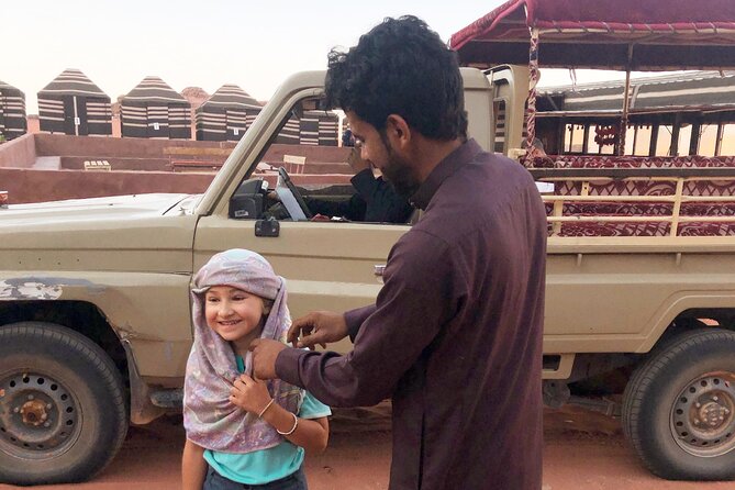 Full Day Jeep Tour & Traditional Lunch - Wadi Rum Desert Highlights - Khazali Canyon and old carvings