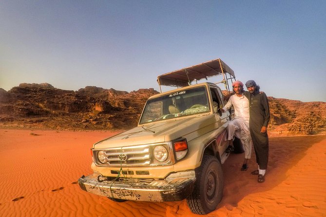 Full day jeep tour - Starting at 10 a.m. in Wadi Rum Village