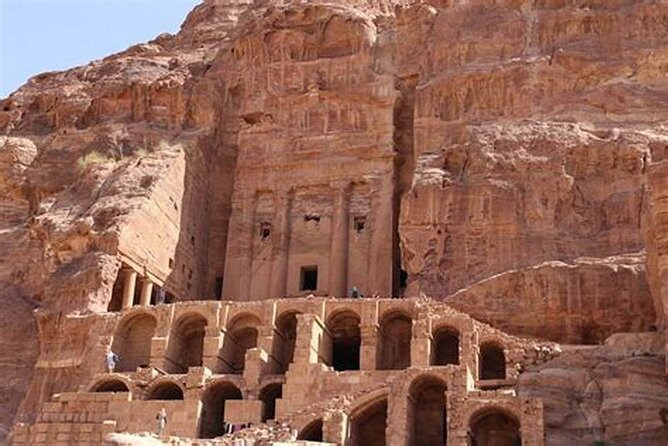 Full-Day Petra Adventure: Round-Trip Transportation from Amman - Two hours at the Treasury and Street of Facades