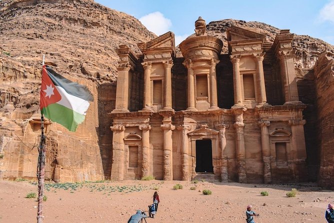 Full day Petra & Wadi Rum 01 hour stop in Dead Sea from Amman - Who should book this day trip?