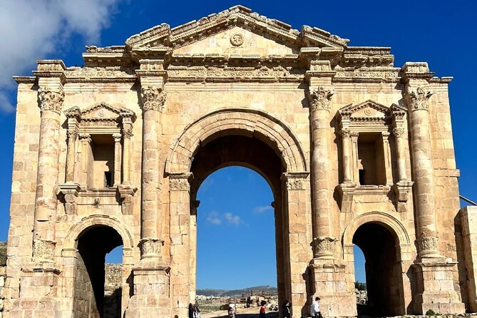 Full Day Private InterCity Tour Jerash Ajloun Umm Qais from Amman - What the $260 price really covers