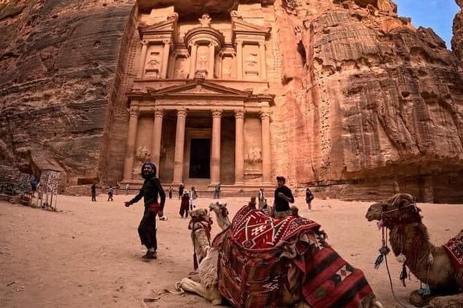 Full-Day Trip in Petra from Aqaba - The two-hour road from Aqaba to Petra