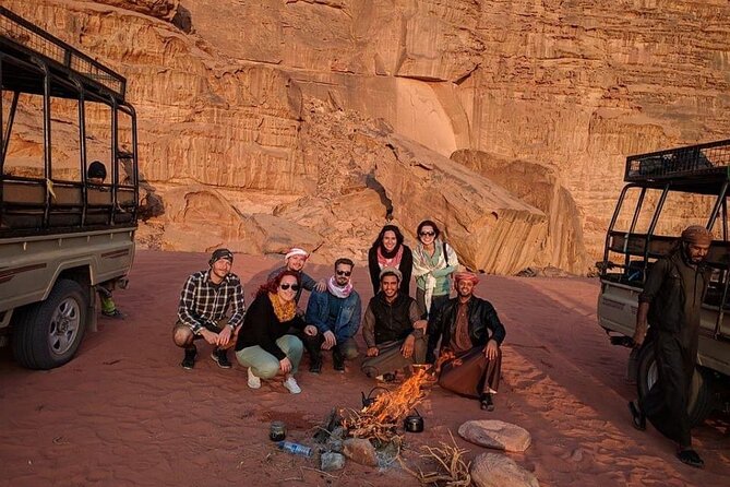 Half-Day 4x4 Wadi Rum Tour - A short 4x4 route through Wadi Rum