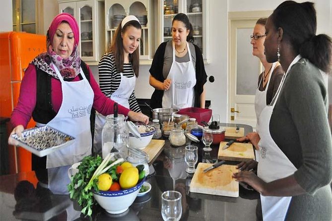 Half Day Cooking Class Experience with Amman Panoramic Tour - Private pickup and the value of the city drive