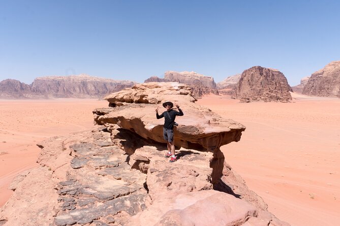 Half day Jeep and camel tour No stay - Starting at Wadi Rum Village