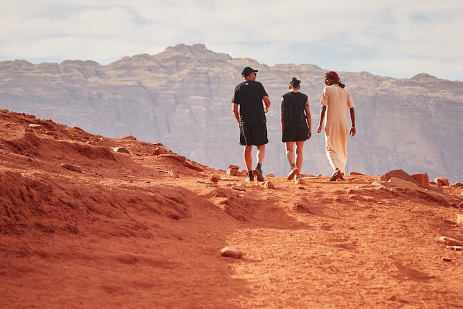 Half-Day Jeep Safari "Wadi Rum Highlights!" w/ Professional Bedouin Guide - Meeting in Wadi Rum Village
