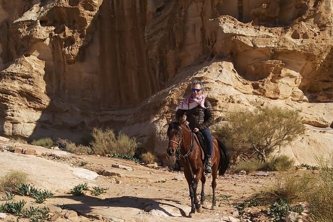 Half-Day Private Indiana Jones Petra Back Road Trial Tour - Little Petra and Asiq Al Barid: a quiet opening