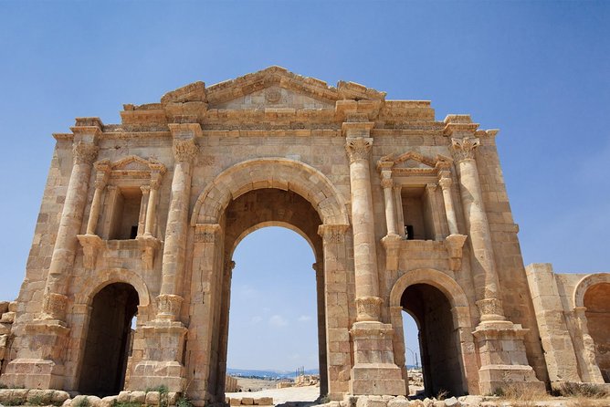 Half Day Tour to Jerash from Amman - The Nymphaeum and ancient public life