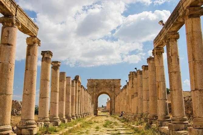 Half Day Tour to Jerash from Amman - Guide or independent visit?