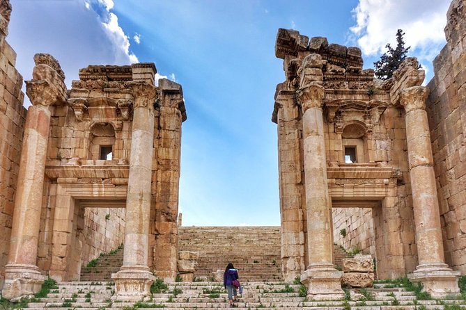 Jerash, Umm Qais, Cave of Jesus From Amman - Who should choose this northern Jordan day trip?